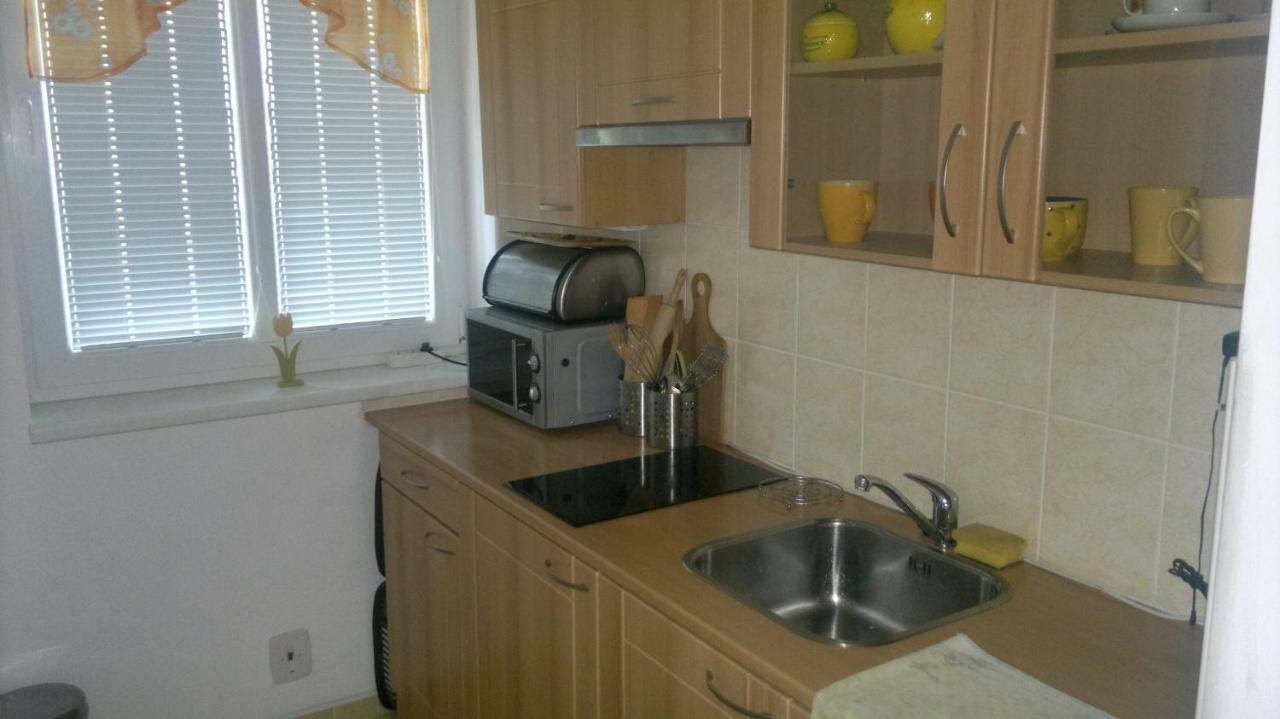 Apartman 스르니 외부 사진